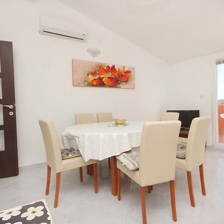 Apartments By The Sea Vlasici, Pag - 9324 Cameră foto
